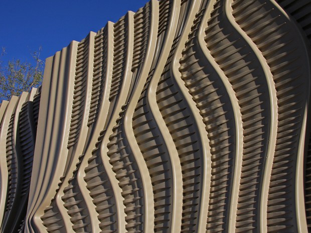 Windswept Patterning for Planter Walls