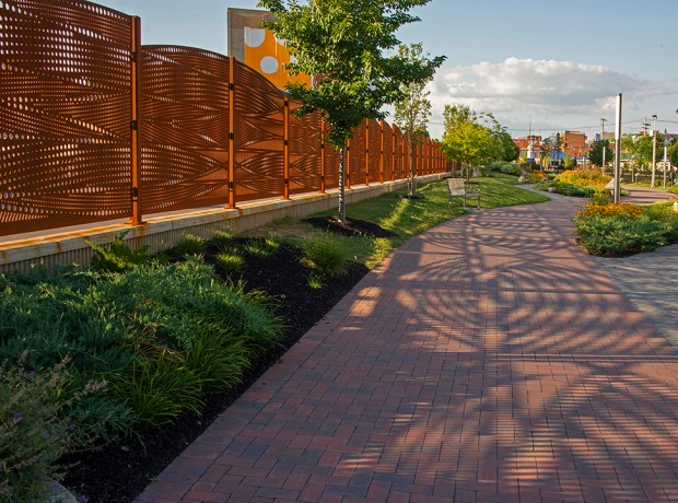 1_Railroad Switch_970x720